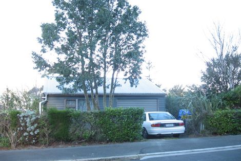 Photo of property in 18 Matai Street, Ravensbourne, Dunedin, 9022