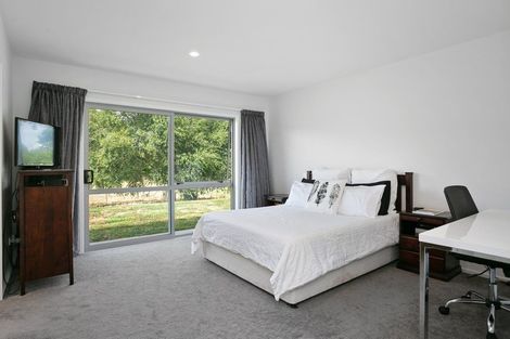 Photo of property in 721 Grove Road, Karamu, Hamilton, 3285