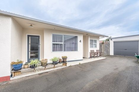 Photo of property in 4/104 Alma Road, Gonville, Whanganui, 4501