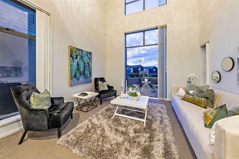 Photo of property in 16 Hirimate Place, Flat Bush, Auckland, 2019