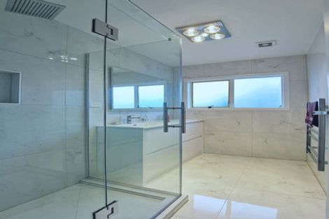 Photo of property in 2/38b Manuka Road, Glenfield, Auckland, 0629