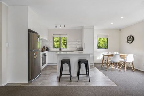 Photo of property in 103a Brian Crescent, Stanmore Bay, Whangaparaoa, 0932