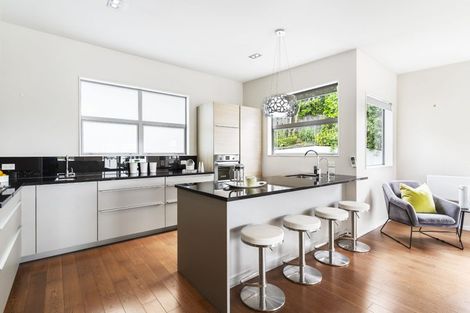 Photo of property in Wilk Heights, 7/8 Wilk Lane, Browns Bay, Auckland, 0630