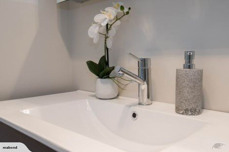 Photo of property in 24/11 Ray Small Drive, Papakura, 2110