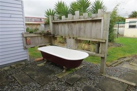 Photo of property in 44 Rugby Street, Levin, 5510