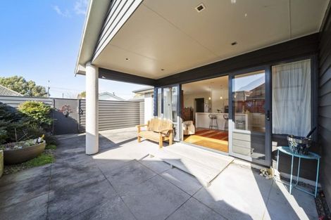 Photo of property in 44a Fitzroy Road, Fitzroy, New Plymouth, 4312