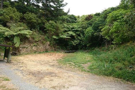 Photo of property in 11 Gribble Grove, Stokes Valley, Lower Hutt, 5019