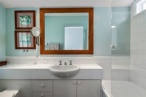 Photo of property in 13 Cameron Street, Takapuna, Auckland, 0622