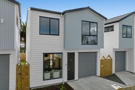 Photo of property in 23b Studfall Street, Pakuranga Heights, Auckland, 2010