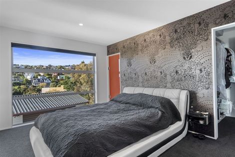 Photo of property in 103 Mount Pleasant Road, Mount Pleasant, Christchurch, 8081