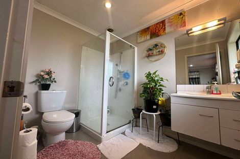 Photo of property in 89 Te Puia Drive, Aotea, Porirua, 5024