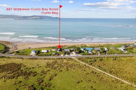 Photo of property in 497 Waikawa-curio Bay Road, Curio Bay, Tokanui, 9884