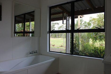 Photo of property in 986 Tinopai Road, Tinopai, Matakohe, 0593