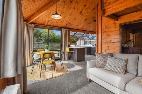 Photo of property in 2 Iles Road, Lynmore, Rotorua, 3010