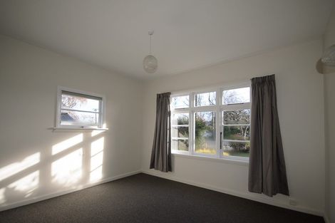 Photo of property in 16 Plynlimon Road, Fendalton, Christchurch, 8052