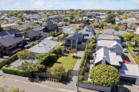 Photo of property in 40 Hewitts Road, Merivale, Christchurch, 8014