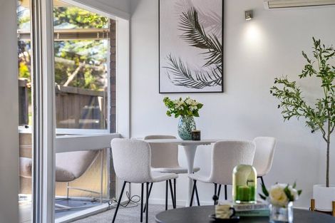 Photo of property in 55a Pigeon Mountain Road, Half Moon Bay, Auckland, 2012