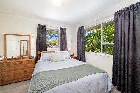 Photo of property in 105 Lowry Avenue, Redwood, Christchurch, 8051
