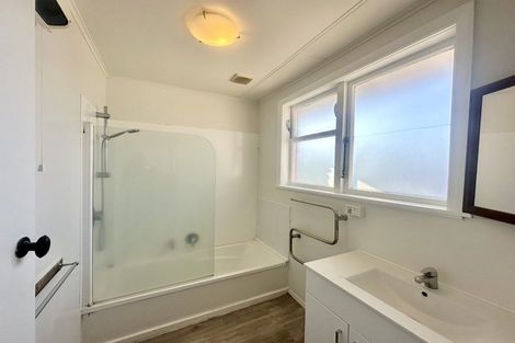 Photo of property in 12 Ruapehu Street, Chartwell, Hamilton, 3210