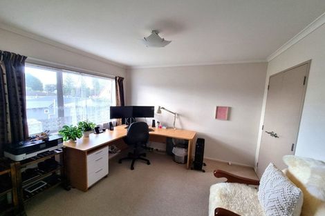 Photo of property in 24 Roy Douglas Place, Favona, Auckland, 2024