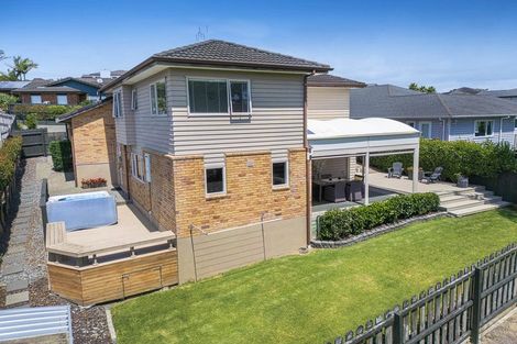 Photo of property in 7 Kingtide Place, Red Beach, 0932