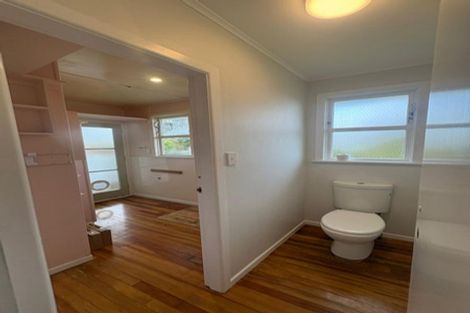 Photo of property in 304 Dowse Drive, Maungaraki, Lower Hutt, 5010