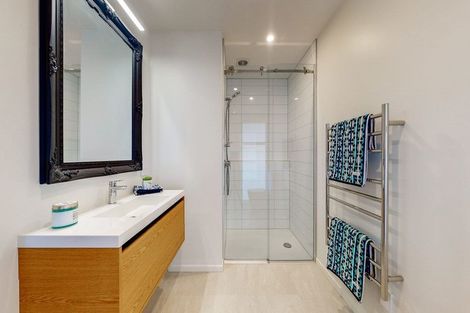 Photo of property in 34 Westview Grove, Miramar, Wellington, 6022