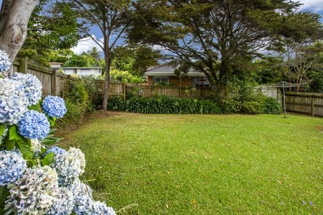 Photo of property in 2/40a Blakeborough Drive, Forrest Hill, Auckland, 0620