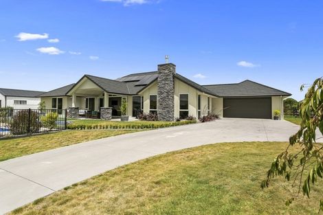 Photo of property in 13 Alan Livingston Drive, Cambridge, 3434