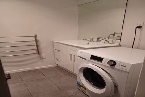 Photo of property in 107 Parkvale Road, Karori, Wellington, 6012