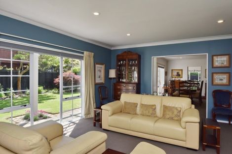 Photo of property in 28 Witbrock Crescent, Burnside, Christchurch, 8053