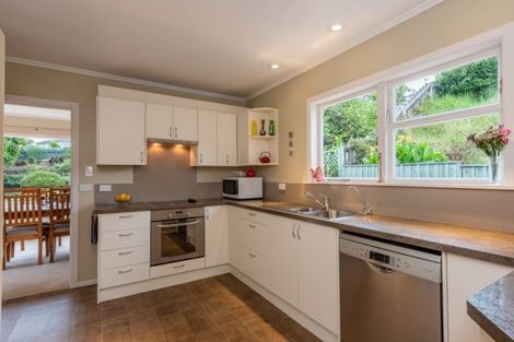 Photo of property in 5 Kaka Road, Raumati Beach, Paraparaumu, 5032