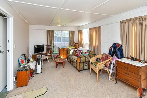 Photo of property in 20 Renwick Street, Papakura, 2110