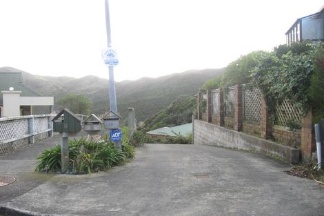 Photo of property in 10 Gavaskar Place, Khandallah, Wellington, 6035