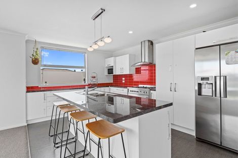 Photo of property in 12 Fleur Place, Te Puke, 3119