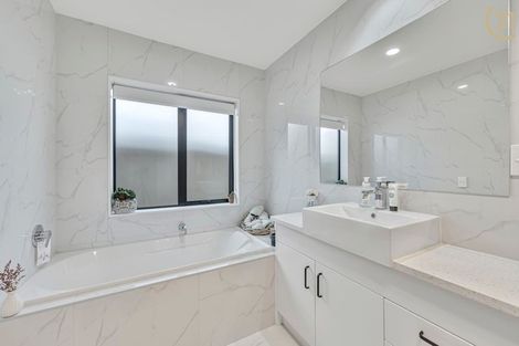 Photo of property in 17 Hard Beech Street, Takanini, 2110