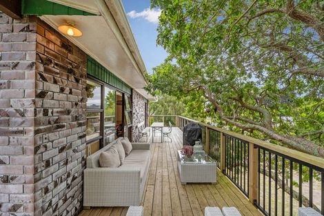 Photo of property in 43 Oyster Drive, Cooks Beach, Whitianga, 3591