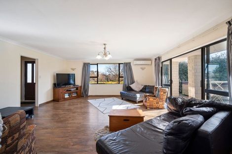 Photo of property in 1 Graham Street, Shannon, 4821