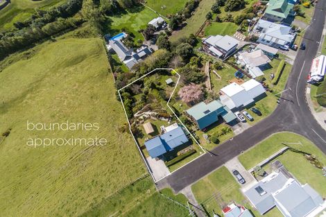 Photo of property in 5 Farm Road, Waihi Beach, 3611