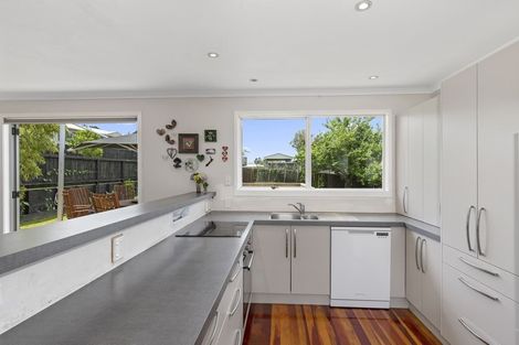 Photo of property in 1 Stredwick Drive, Torbay, Auckland, 0630