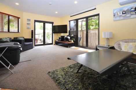 Photo of property in 1/10 Marina Road, Torbay, Auckland, 0630
