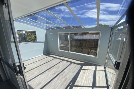 Photo of property in 2/5 Chilton Drive, Mairehau, Christchurch, 8052