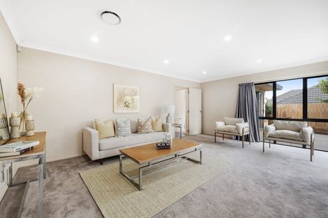 Photo of property in 3 Glanworth Place, Dannemora, Auckland, 2016