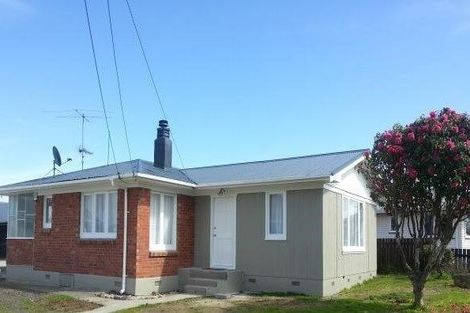 Photo of property in 29 Sutton Crescent, Papakura, 2110