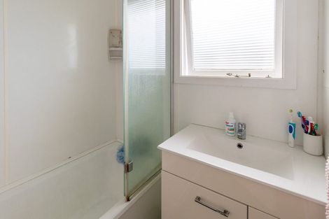 Photo of property in 272 Conyers Street, Strathern, Invercargill, 9812