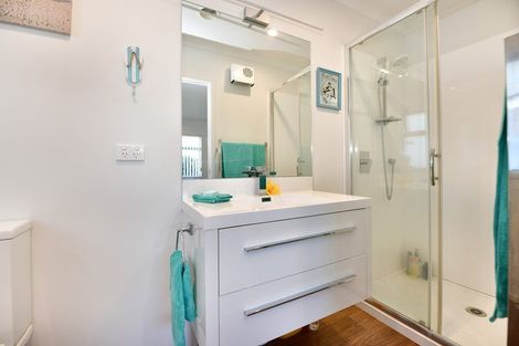 Photo of property in 43a Doment Crescent, Orewa, 0931