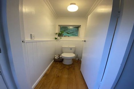 Photo of property in 26 Kiriwai Road, Paremata, Porirua, 5024