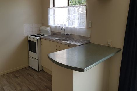 Photo of property in 27 Harris Road, Mount Wellington, Auckland, 1051