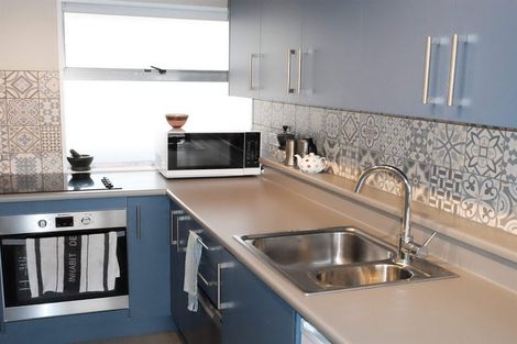 Photo of property in Melksham Towers, 901/131 Brougham Street, Mount Victoria, Wellington, 6011