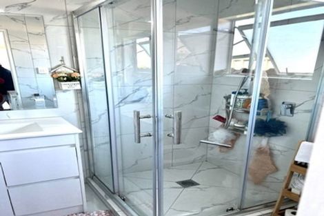 Photo of property in 14 Hawkley Close, Flat Bush, Auckland, 2019